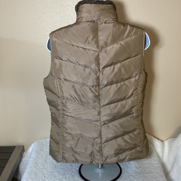EDDIE Bauer Goosedown Nylon Vest Size Medium - Picture 5 of 9